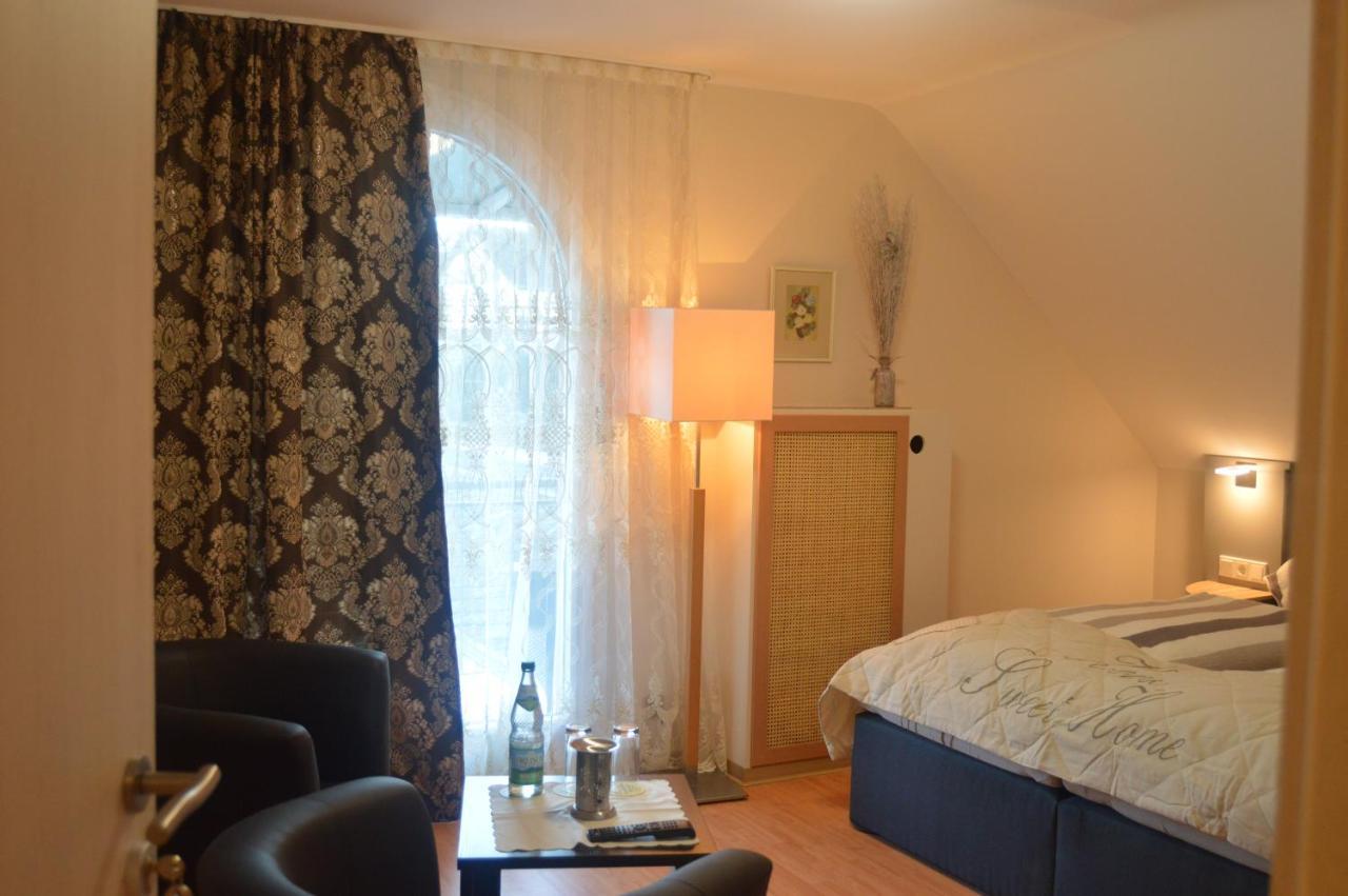 Pension Mona Lisa Bernkastel-Kues Exterior photo